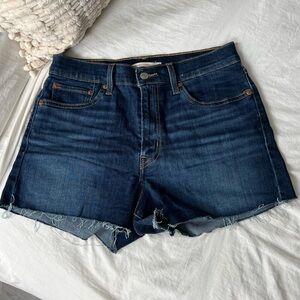 Levis Womens High Rise Raw Hem Dark Wash Blue Denim Jean Shorts Size 29